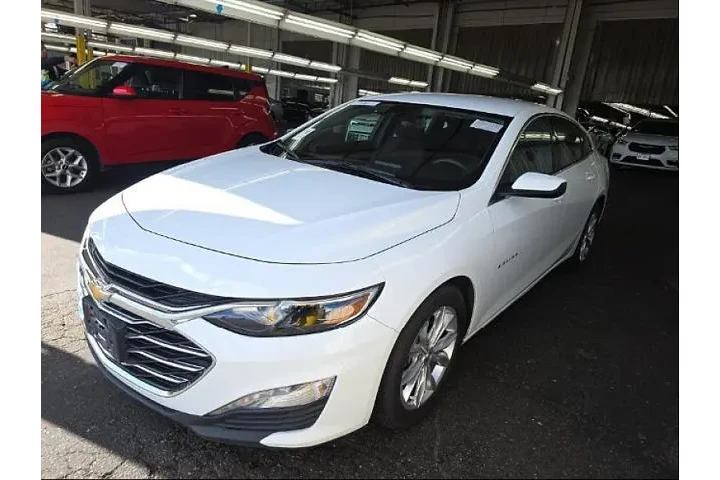 $18995 : Chevrolet Malibu 2023 LT 4dr image 1