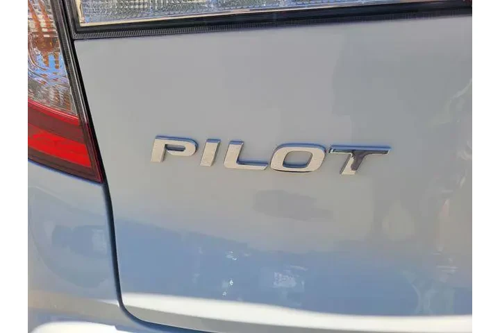 $33771 : Honda Pilot 2021 AWD Touring image 7