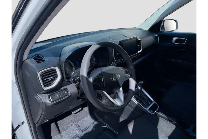 $15798 : Hyundai VENUE 2022 SE 4dr Cr image 7