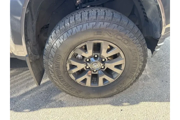 $31853 : Toyota Tacoma 2021 4x2 TRD O image 3