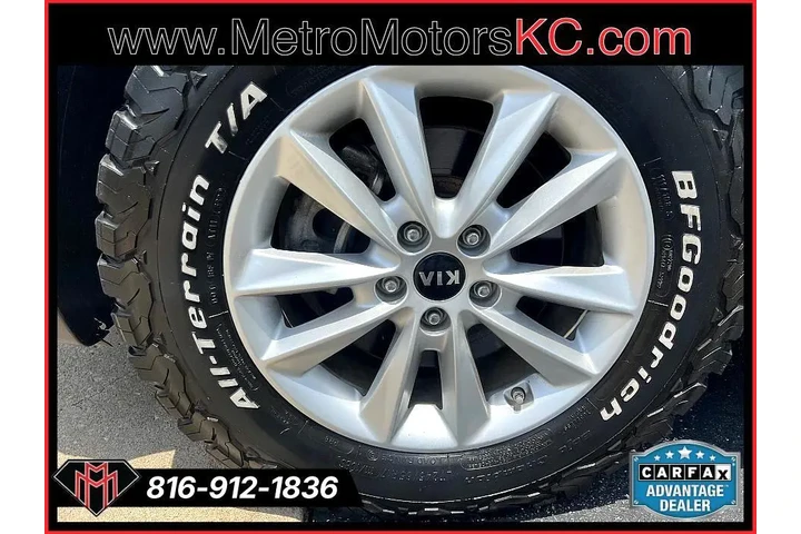 $14989 : 2019 Sorento LX V6 AWD image 9