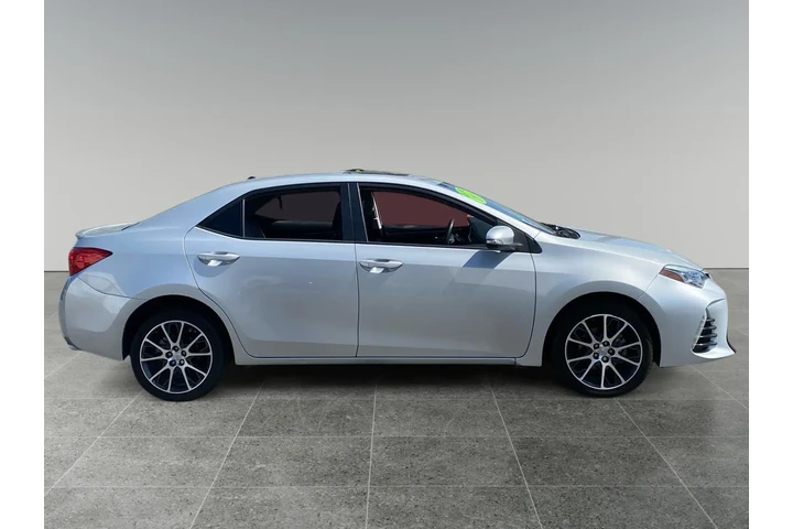$20682 : Toyota Corolla 2017 image 6