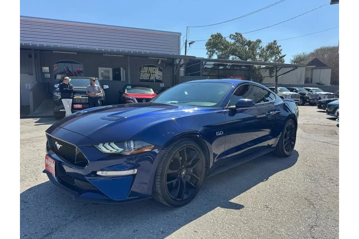2020 Mustang GT Coupe image 1
