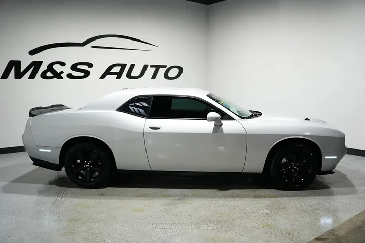 $26607 : 2023 Challenger SXT image 6