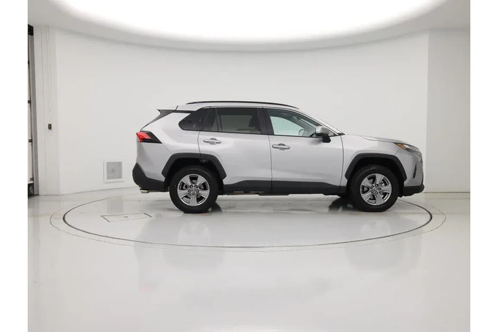 $29998 : Toyota RAV4 Hybrid 2022 AWD image 9