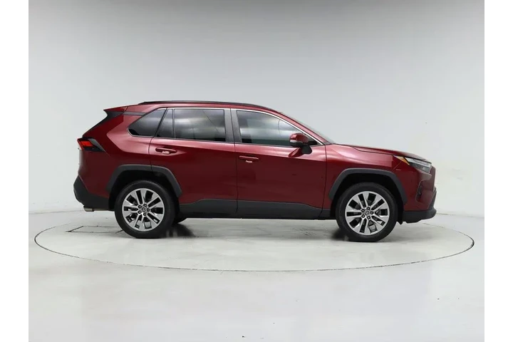 $32998 : Toyota RAV4 2023 XLE Premium image 7
