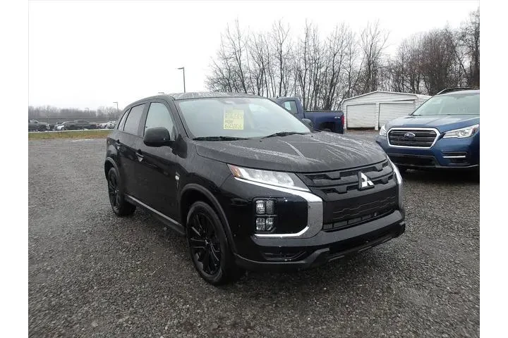 $23201 : Mitsubishi Outlander Sport 2 image 1