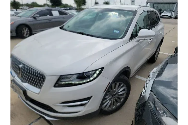 $15213 : Lincoln MKC 2019 Premiere 4d image 2