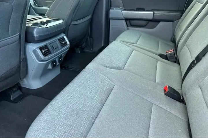 $39994 : Ford F-150 2025 4x4 XLT 4dr image 6