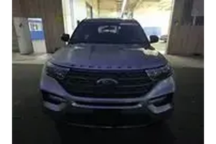 $27950 : Ford Explorer 2022 XLT 4dr S image 2