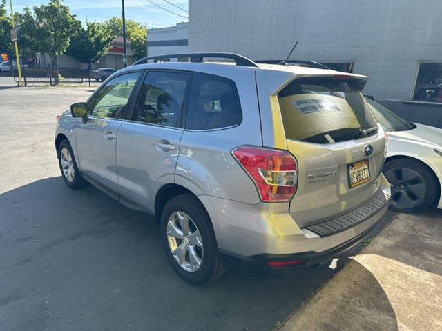 $9995 : 2015 Forester 2.5i Limited image 6