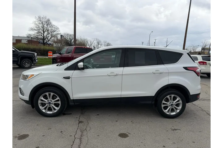 $6980 : 2017 Escape SE image 7