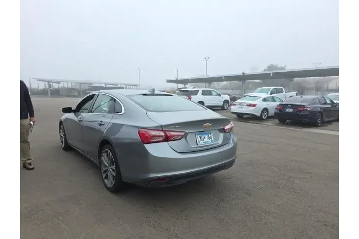 $20800 : Chevrolet Malibu 2024 LT 4dr image 4