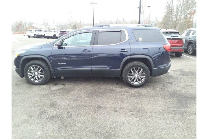 $14715 : GMC Acadia 2017 4x4 SLT-1 4d image 3