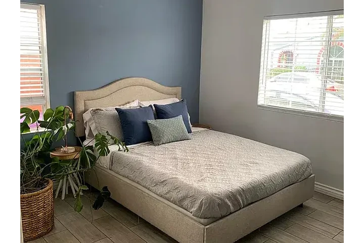 $2000 : 🟢E Spaulding St,Long Beach🏖️ image 6