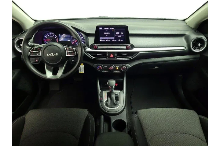 $17998 : Kia Forte 2024 LXS 4dr Sedan image 9