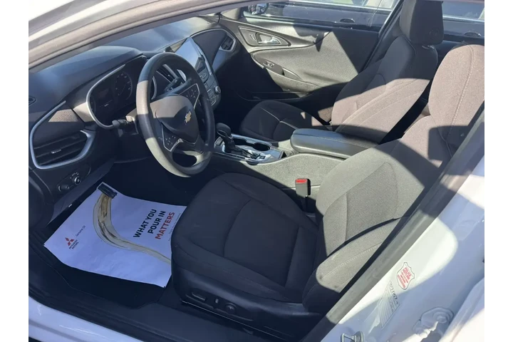 $17999 : Chevrolet Malibu 2023 LT 4dr image 8