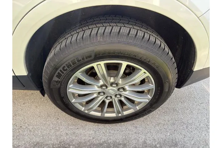 $17298 : Cadillac XT5 2018 4x4 Luxury image 8