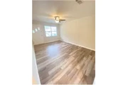 $1800 : Rental property with 3 bedro thumbnail