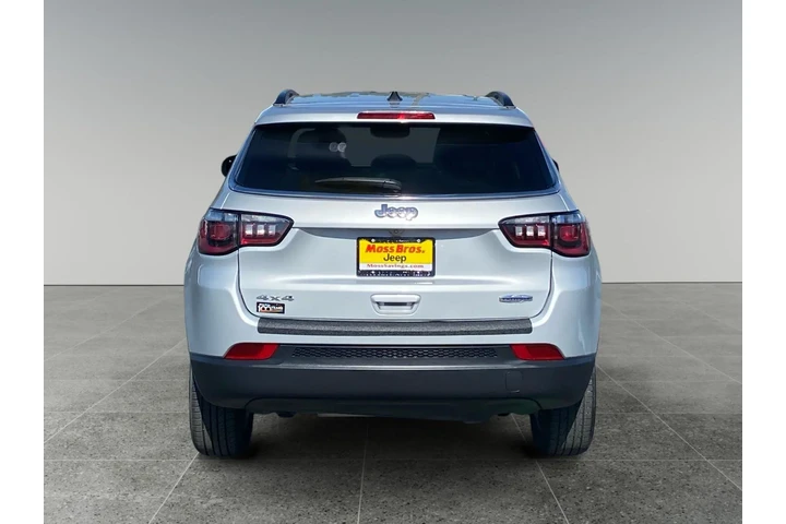 $25818 : Jeep Compass 2024 image 4