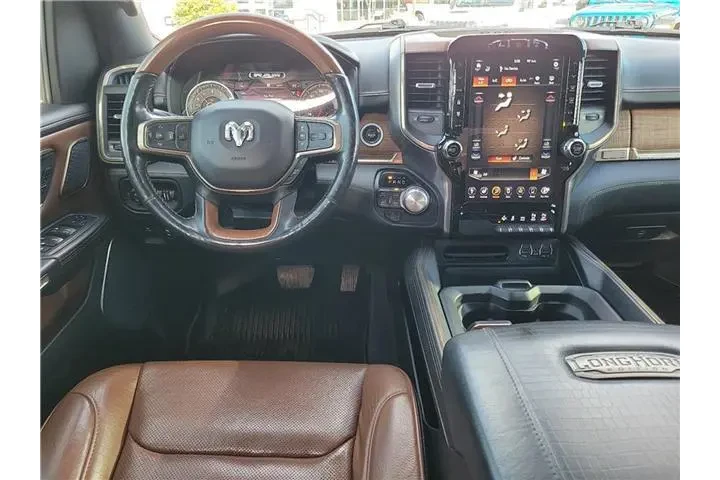 $38950 : Ram 1500 2020 4x4 Laramie Lo image 10