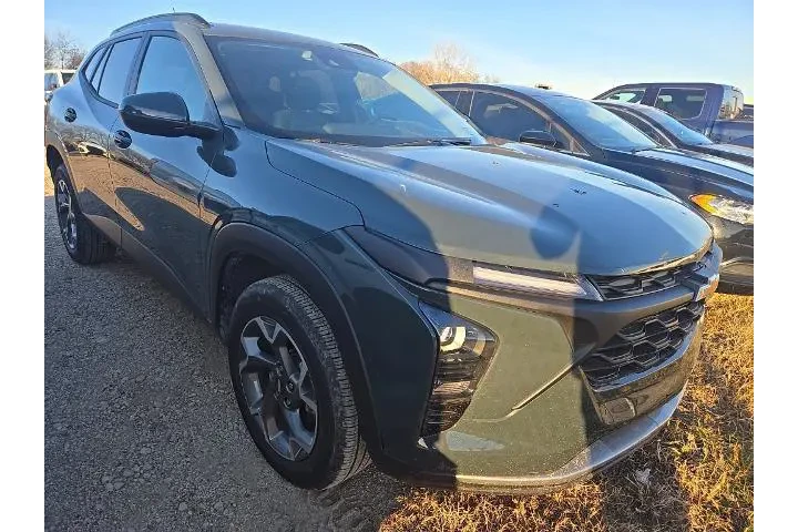 $20651 : Chevrolet Trax 2025 LT 4dr C image 4