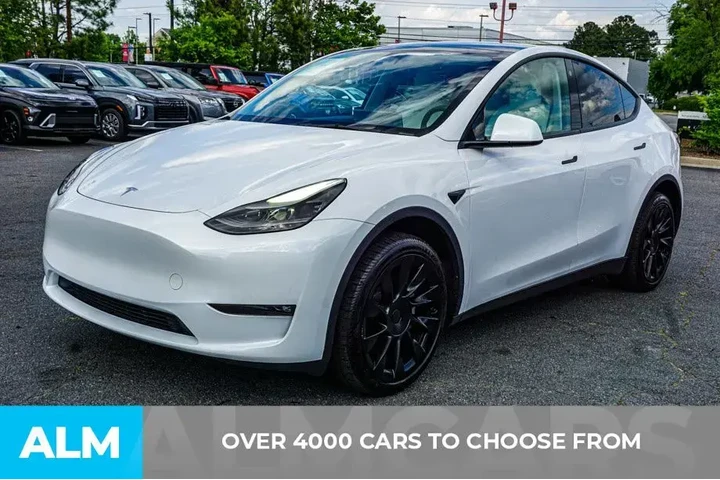 $31920 : Tesla Model Y 2023 AWD Long image 3