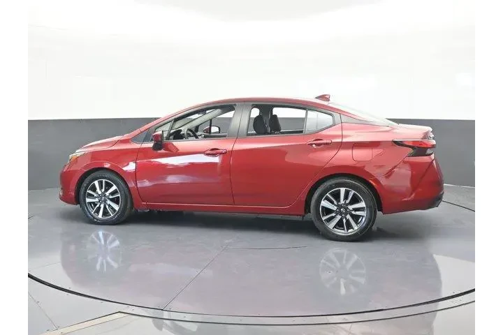 $15694 : Nissan Versa 2025 SV 4dr Sed image 3