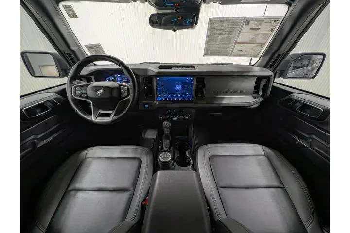 $39417 : Ford Bronco 2024 4x4 Black D image 2