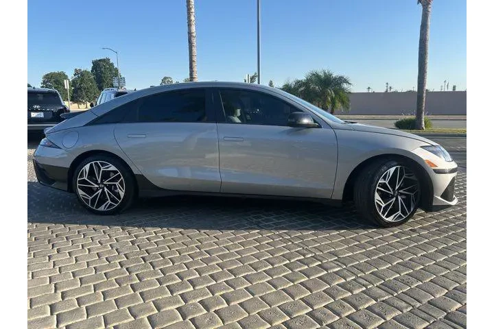 $24995 : Hyundai IONIQ 6 2024 SEL 4dr image 5