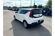 $12580 : 2020 Soul LX IVT thumbnail