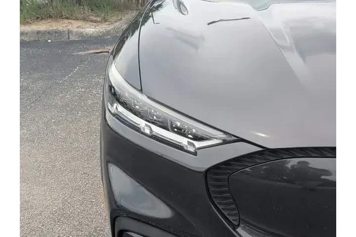 $19995 : Ford Mustang Mach-E 2021 Sel image 10