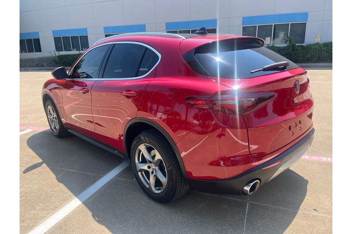 $16995 : 2021 Alfa Romeo Stelvio Sprint image 7