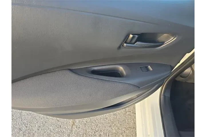 $17690 : Toyota Corolla 2023 LE 4dr S image 10