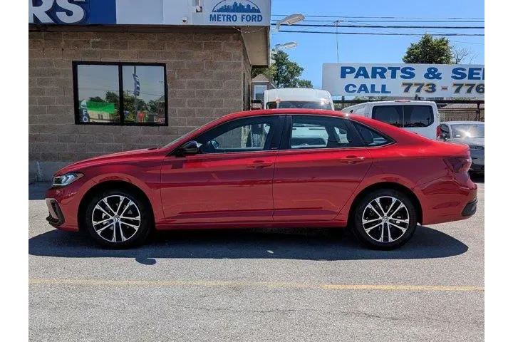 $23998 : Volkswagen Jetta 2025 Sport image 6