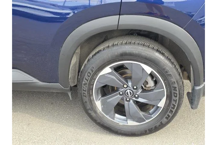 $24619 : Nissan Rogue 2025 AWD SV 4dr image 8