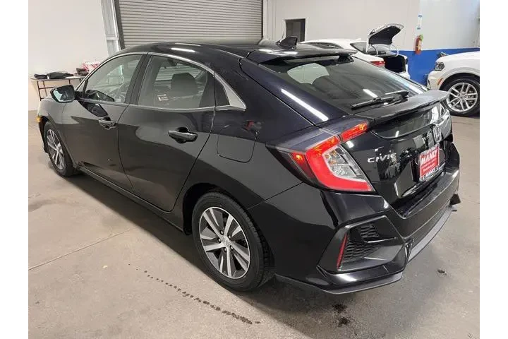 $19953 : Honda Civic 2020 LX 4dr Hatc image 5