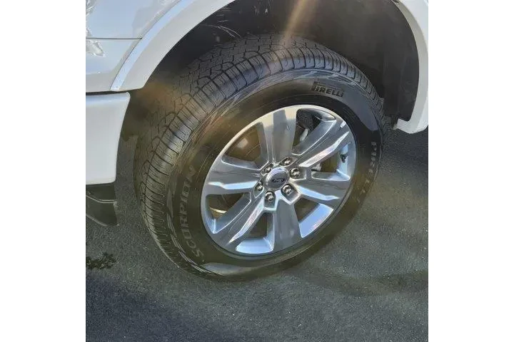 $39888 : Ford F-150 2020 4x4 Platinum image 9