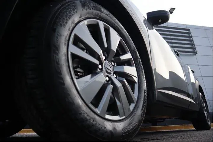 $27545 : Nissan Pathfinder 2024 AWD S image 10