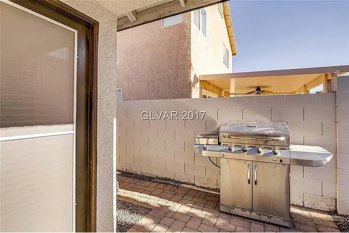 $1295 : 2-Recamaras, 2-Baño. image 2