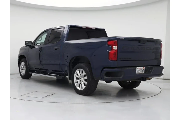 $31998 : Chevrolet Silverado 1500 202 image 2