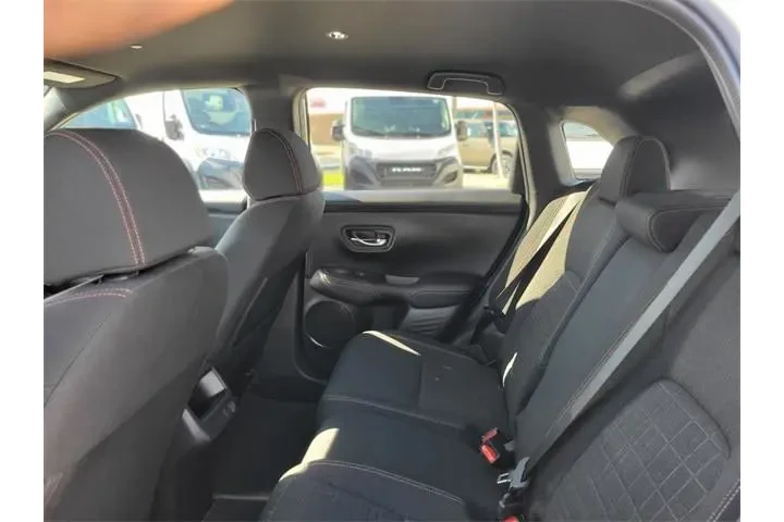 $22891 : Honda HR-V 2024 Sport 4dr Cr image 9