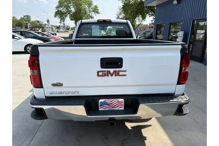 $15990 : 2015 GMC Sierra 1500 image 8