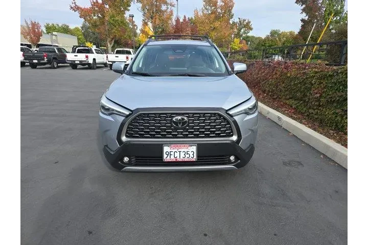 $29995 : Toyota Corolla Cross 2023 AW image 2