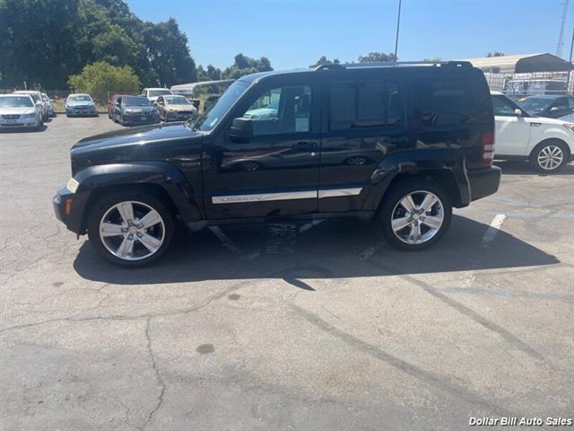 $9950 : 2012 Liberty Jet Edition SUV image 4