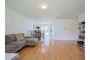 $2500 : CHARMING SINGLE FAM HOME thumbnail