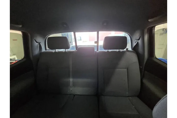 $16995 : 2006 Tacoma V6 image 8