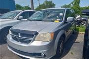 $7500 : 2011 Grand Caravan Crew thumbnail