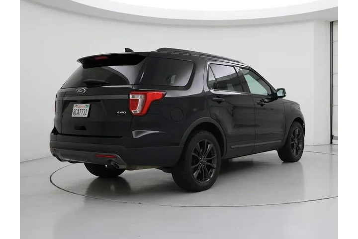 $17998 : Ford Explorer 2017 AWD XLT 4 image 8