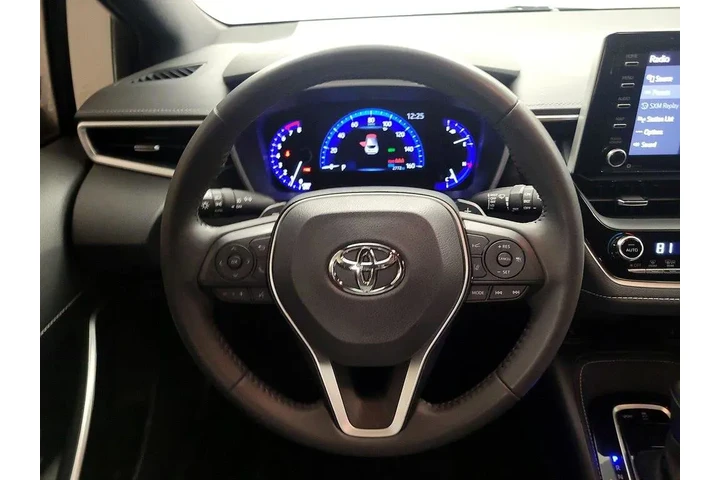 $24998 : Toyota Corolla Hatchback 201 image 10